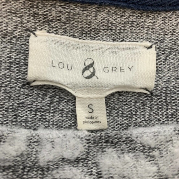 Lou & Grey animal print pocketed crewneck sweatshirt small - Picture 7 of 8